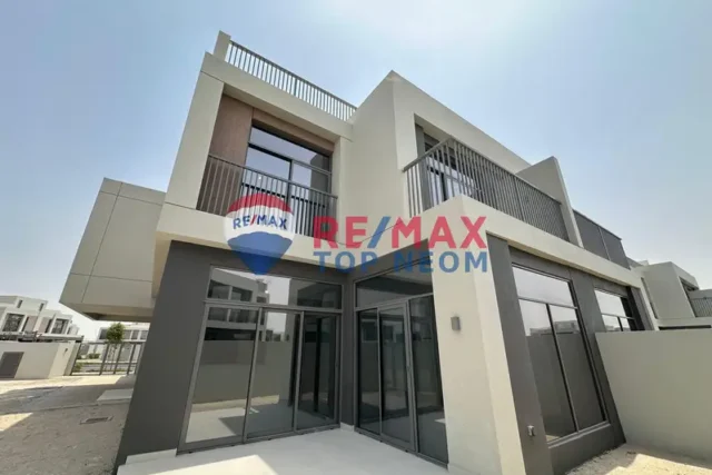 BRAND NEW I SPACIOUS VILLA I CORNER I COMMUNITY VIEW I 5BD+MAID